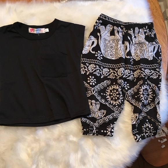 Elephant Harem Pants and Black T shirt Set - Picture 2 of 4